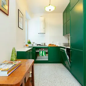 Bright And Elegant In The Area! Apartament Warszawa