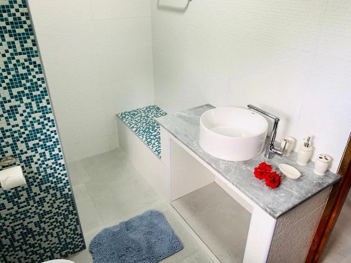 Horizon View Apartment Victoria